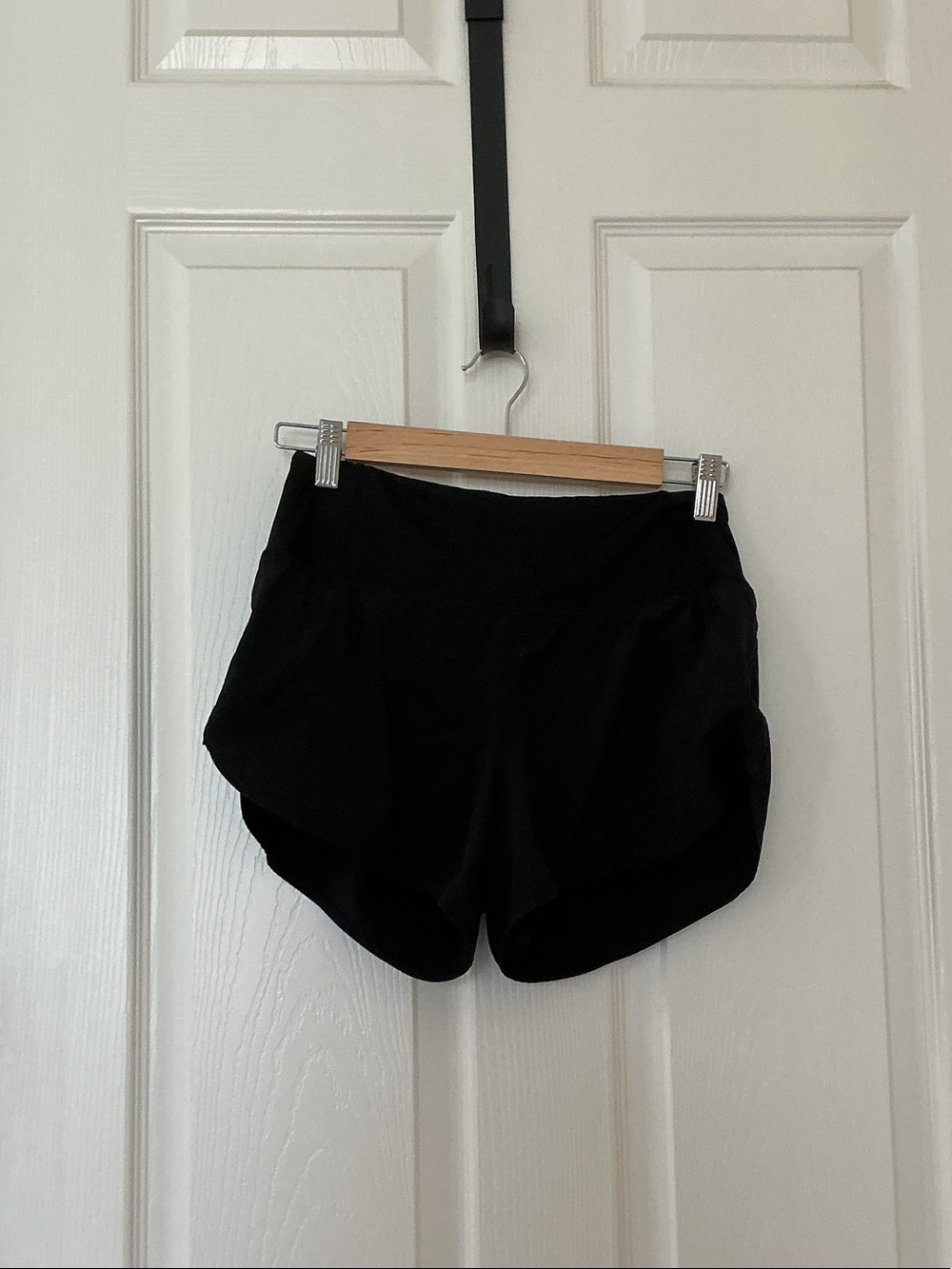 Athleta Black Women's Athletic Running Shorts